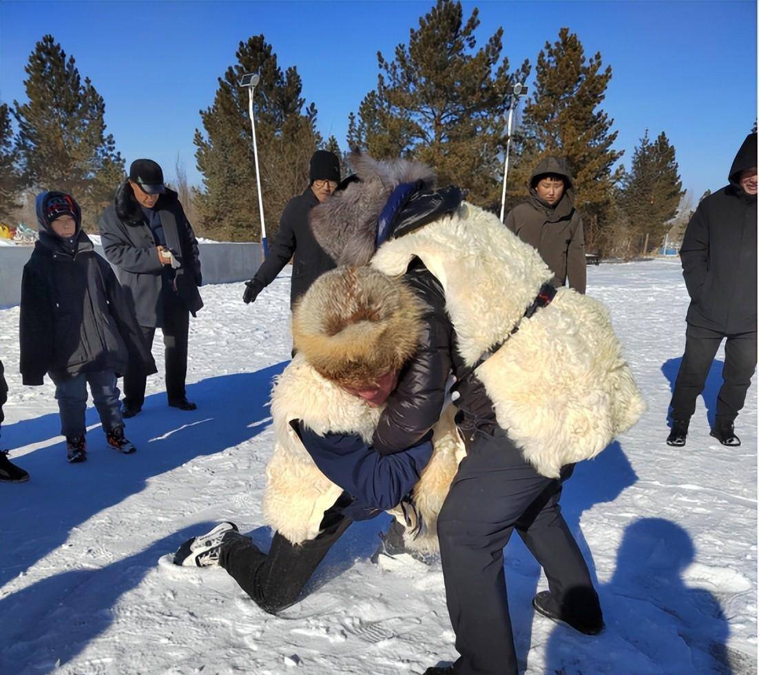 九游娱乐-科维托娃官方宣布出色防守新规，SKT引发争议！赛场气氛高涨(skt最新阵容)