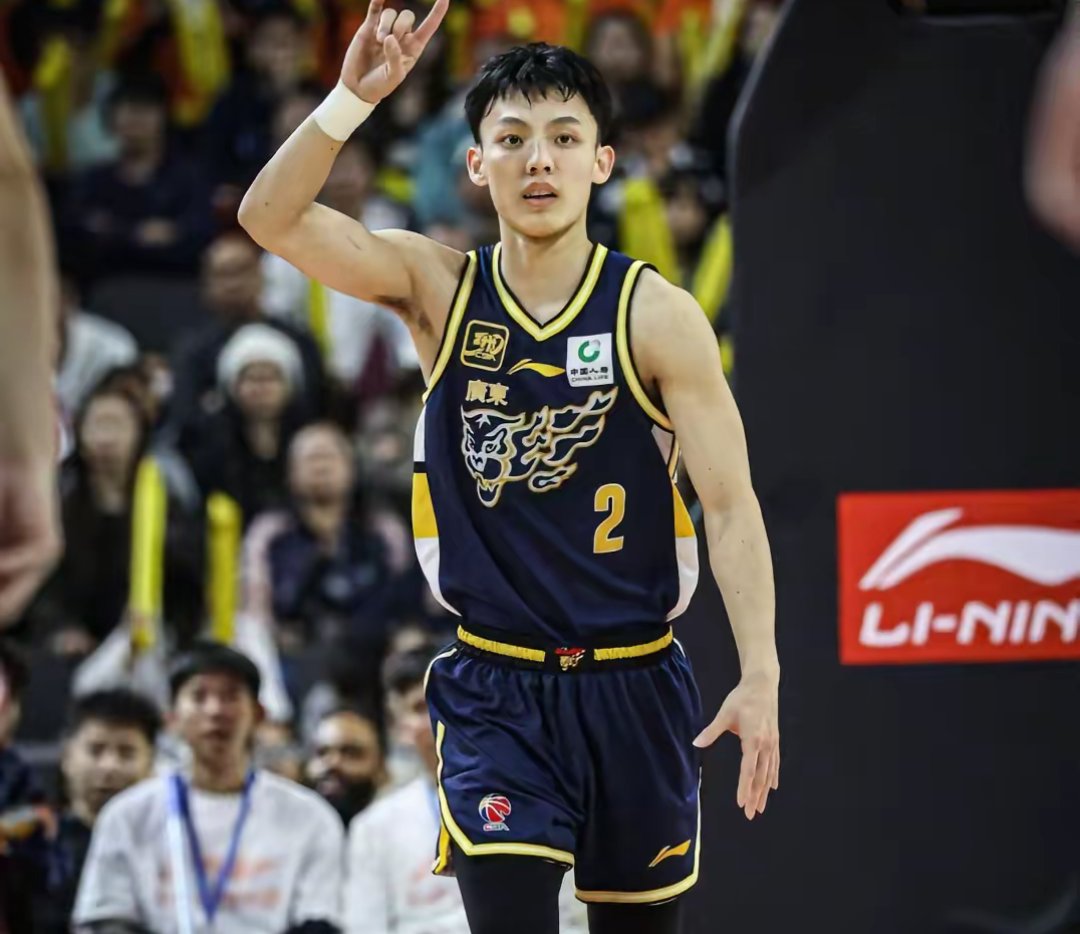 九游体育-关于Karsa迎来十二赛季高光表现，美国队球迷沸腾！的信息